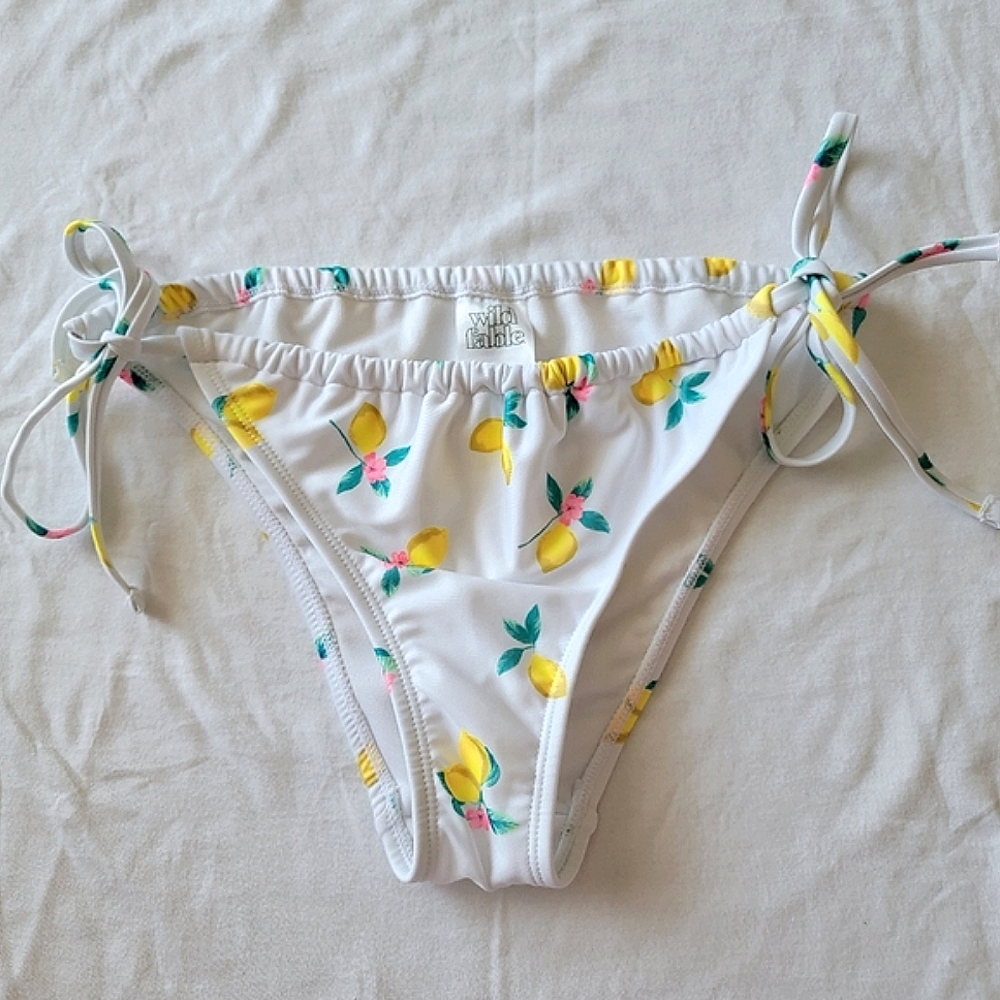 Side Tie Extra Cheeky String Bikini Bottom | Wild Fable | White Lemon Print
